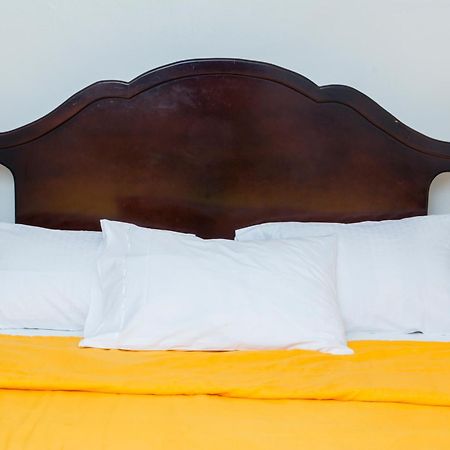 Windjammer International Cuisine & Comfort Inn ジョージタウン 部屋 写真